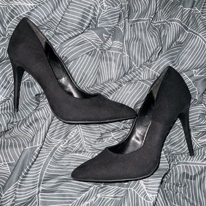 Cute Pointed Suede Black Heels